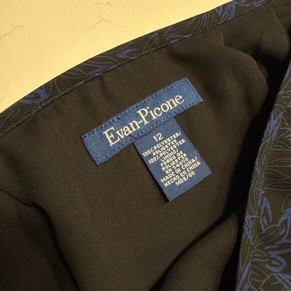 Vintage navy blue floral print - Picture 6 of 6